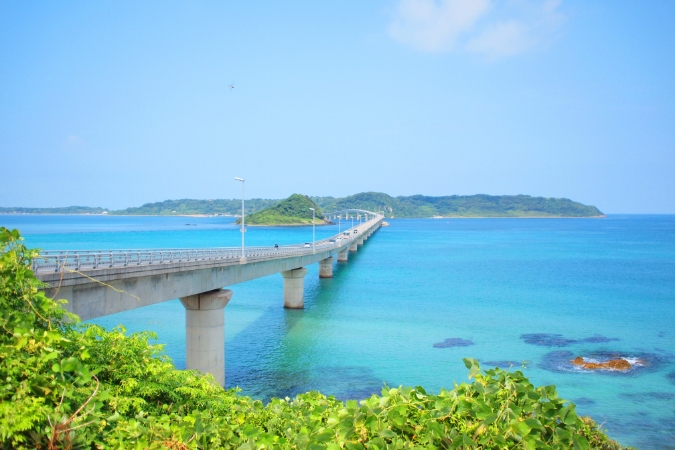 日本海と瀬戸内海に面する本州最南端の地